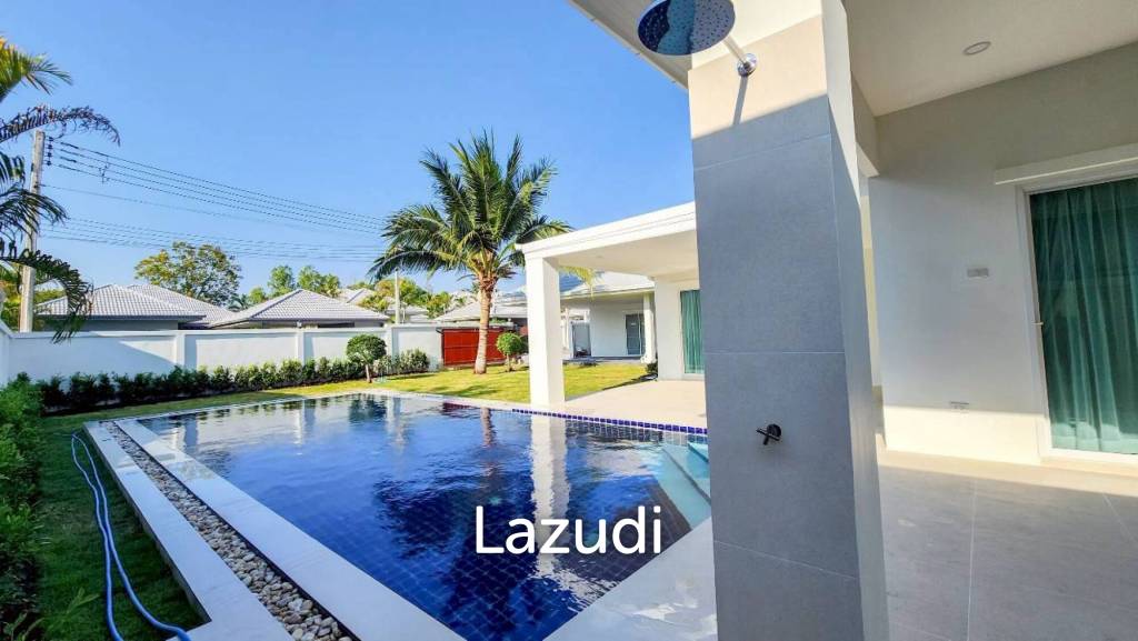 AVENUE 88  GOLD : Renovated 3 Bed Pool Villa