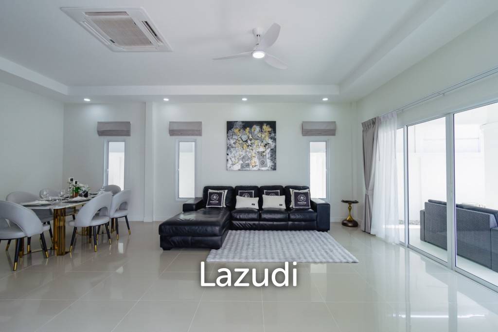 AVENUE 88  GOLD : Renovated 3 Bed Pool Villa