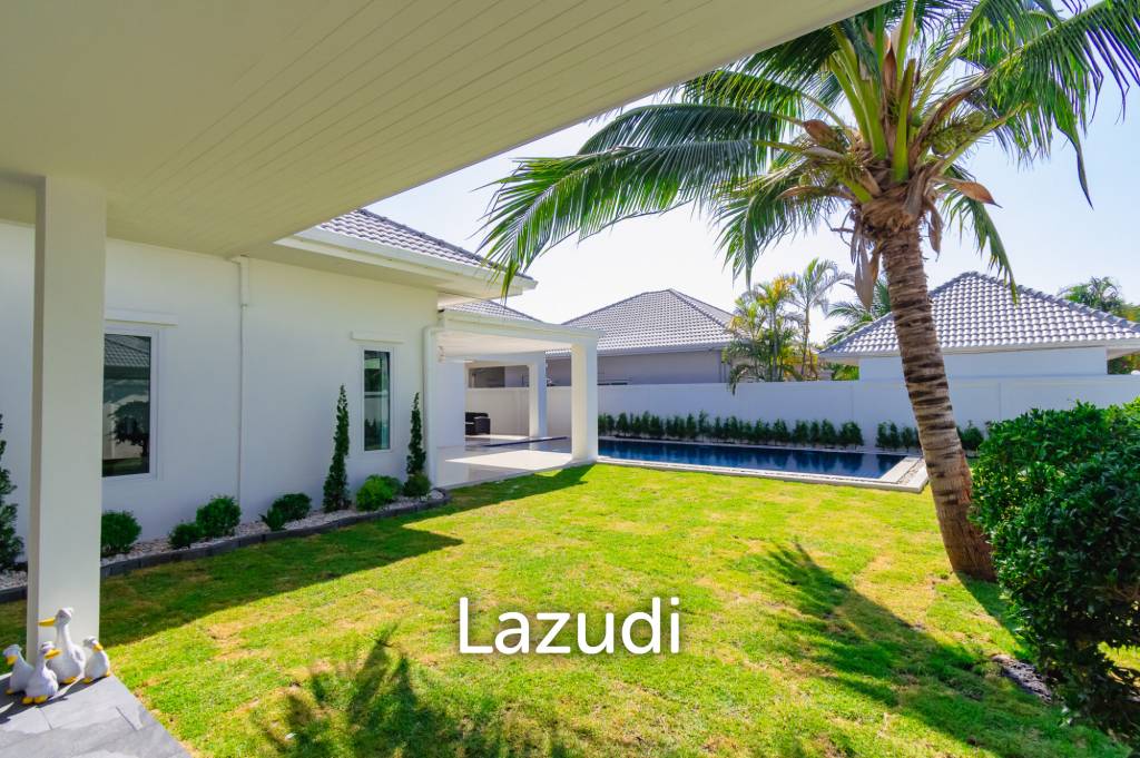 AVENUE 88  GOLD : Renovated 3 Bed Pool Villa