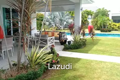 235 Sqm 3-Bed Modern Pool Villa in Baan Phu Thara Phase 1