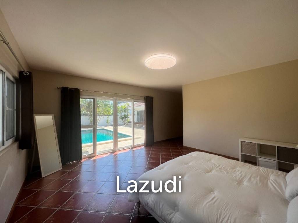 Pool Villa in Dolphin Bay : Large 3 bed pool villa on large land plot of 1.5 Rai
