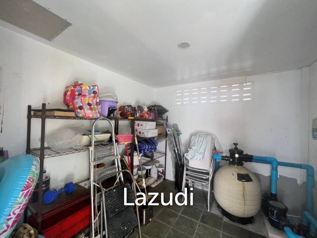 Pool Villa in Dolphin Bay : Large 3 bed pool villa on large land plot of 1.5 Rai