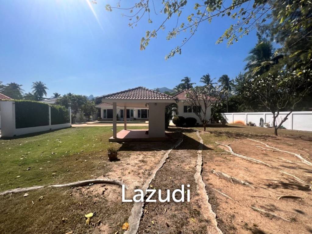 Pool Villa in Dolphin Bay : Large 3 bed pool villa on large land plot of 1.5 Rai