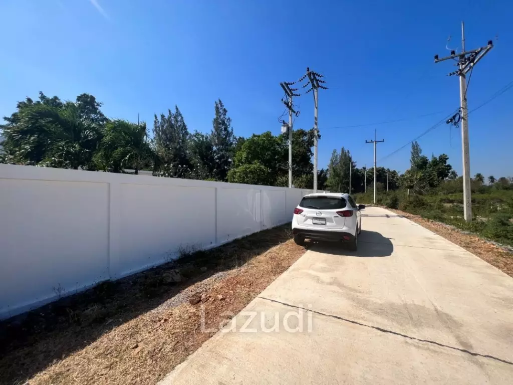 Pool Villa in Dolphin Bay : Large 3 bed pool villa on large land plot of 1.5 Rai