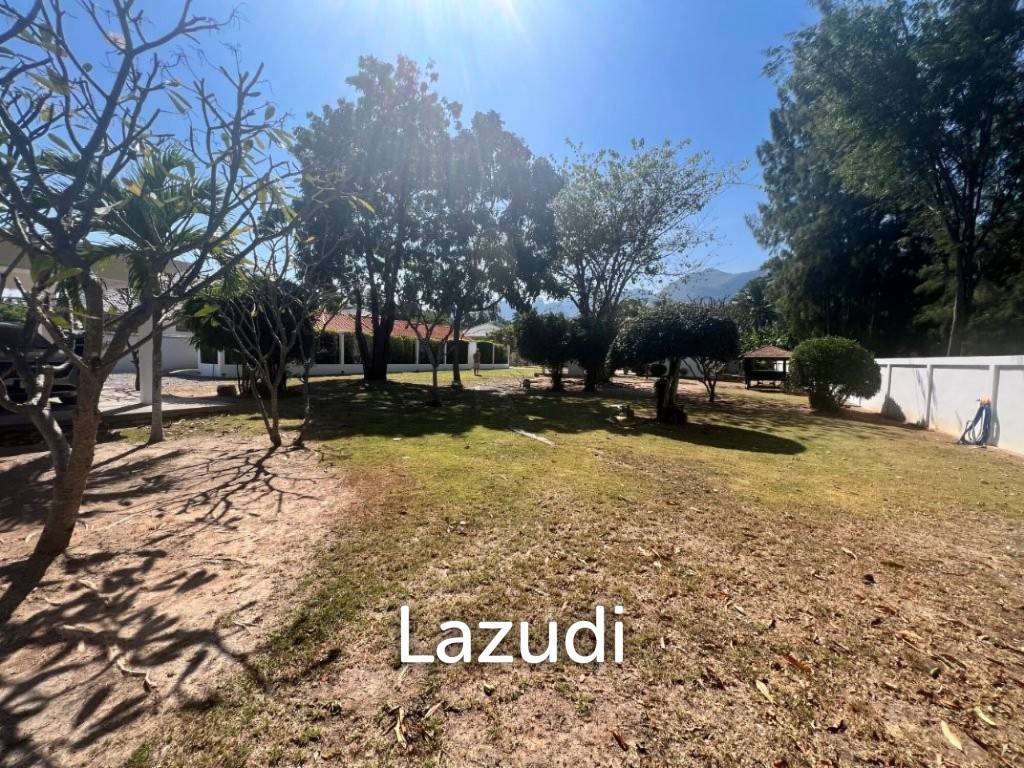 Pool Villa in Dolphin Bay : Large 3 bed pool villa on large land plot of 1.5 Rai