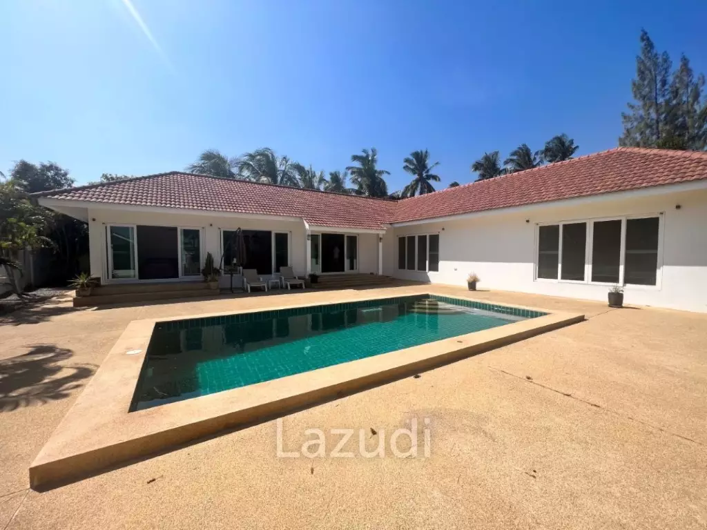 Pool Villa in Dolphin Bay : Large 3 bed pool villa on large land plot of 1.5 Rai