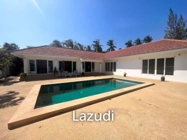 Pool Villa in Dolphin Bay : Large 3 bed pool villa on large land plot of 1.5 Rai