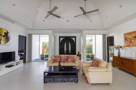 BAAN ING PHU : 3 BED NICE DESIGN POOL VILLA ON GOOD SIZED PLOT