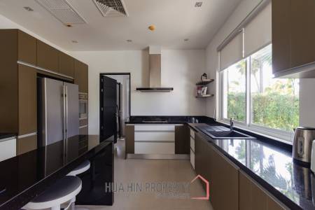 BAAN ING PHU : 3 BED NICE DESIGN POOL VILLA ON GOOD SIZED PLOT