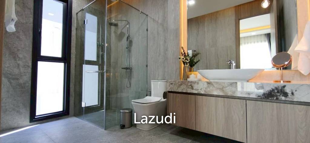 Modern Luxury Living Spacious Pool Villa at Impress House