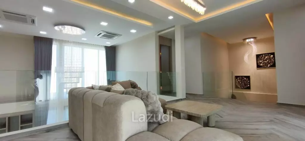 Modern Luxury Living Spacious Pool Villa at Impress House