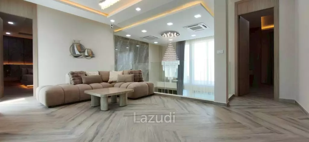 Modern Luxury Living Spacious Pool Villa at Impress House