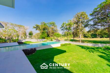 828 sqm modern pool villa on 3200 sqm in Springfield Estate Hua Hin, Cha-Am