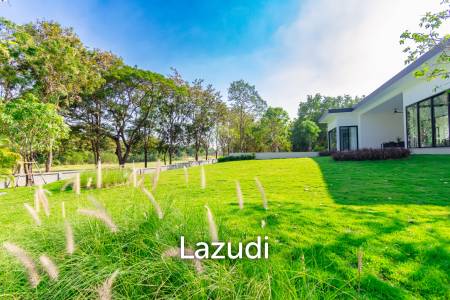 828 sqm modern pool villa on 3200 sqm in Springfield Estate Hua Hin, Cha-Am