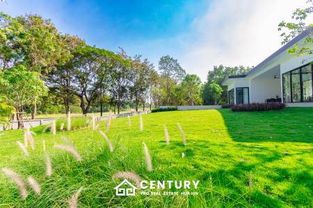 828 sqm modern pool villa on 3200 sqm in Springfield Estate Hua Hin, Cha-Am