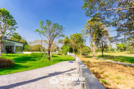 828 sqm modern pool villa on 3200 sqm in Springfield Estate Hua Hin, Cha-Am