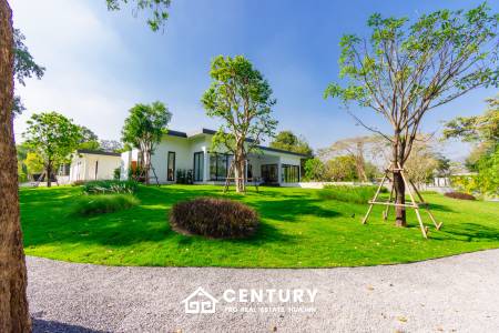 828 sqm modern pool villa on 3200 sqm in Springfield Estate Hua Hin, Cha-Am