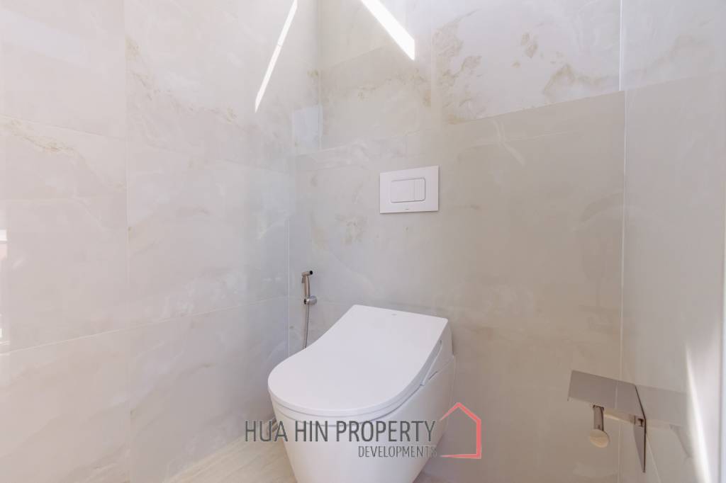 828 sqm modern pool villa on 3200 sqm in Springfield Estate Hua Hin, Cha-Am