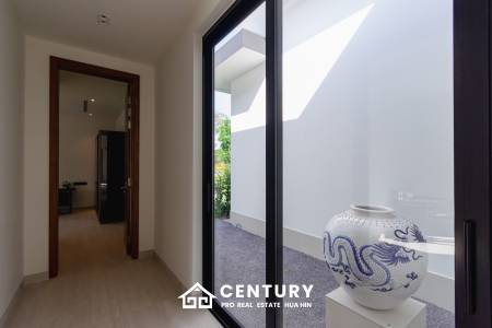 828 sqm modern pool villa on 3200 sqm in Springfield Estate Hua Hin, Cha-Am