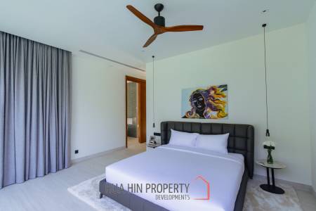 828 sqm modern pool villa on 3200 sqm in Springfield Estate Hua Hin, Cha-Am