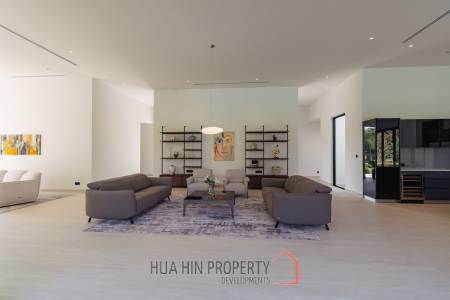 828 sqm modern pool villa on 3200 sqm in Springfield Estate Hua Hin, Cha-Am