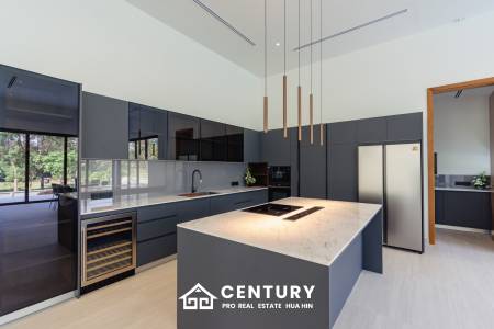 828 sqm modern pool villa on 3200 sqm in Springfield Estate Hua Hin, Cha-Am