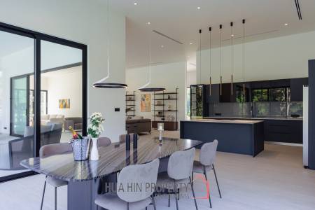 828 sqm modern pool villa on 3200 sqm in Springfield Estate Hua Hin, Cha-Am