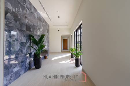 828 sqm modern pool villa on 3200 sqm in Springfield Estate Hua Hin, Cha-Am