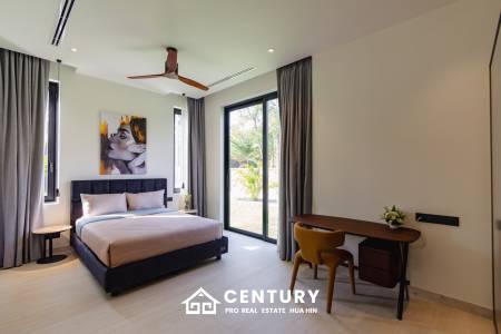 828 sqm modern pool villa on 3200 sqm in Springfield Estate Hua Hin, Cha-Am