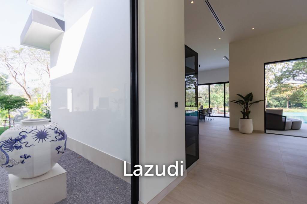 828 sqm modern pool villa on 3200 sqm in Springfield Estate Hua Hin, Cha-Am