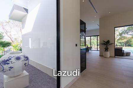 828 sqm modern pool villa on 3200 sqm in Springfield Estate Hua Hin, Cha-Am