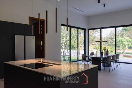 828 sqm modern pool villa on 3200 sqm in Springfield Estate Hua Hin, Cha-Am