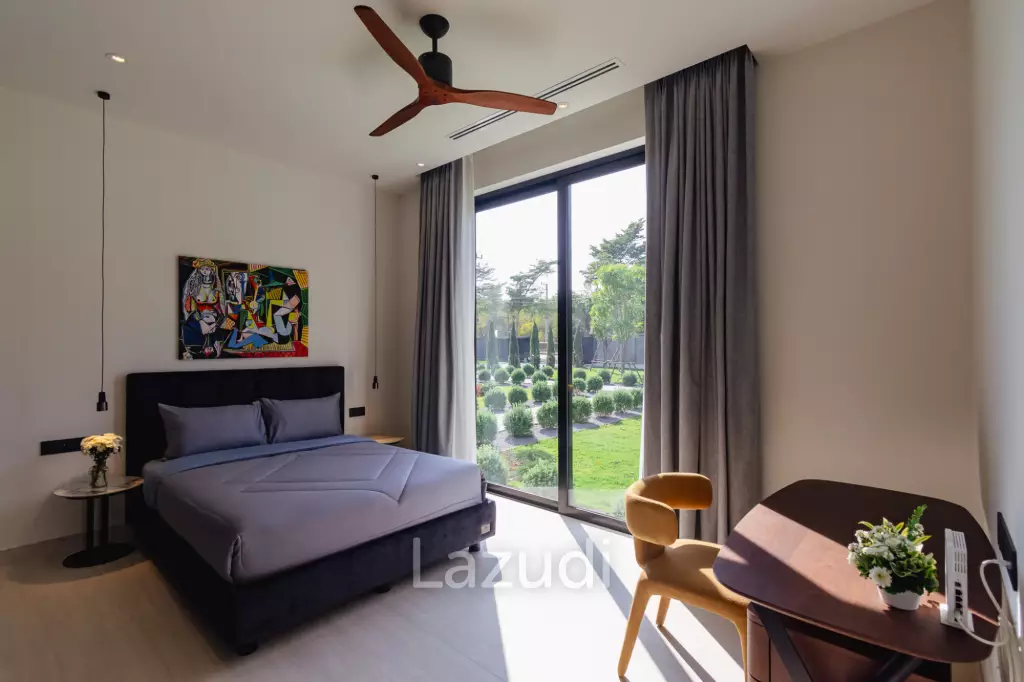 828 sqm modern pool villa on 3200 sqm in Springfield Estate Hua Hin, Cha-Am