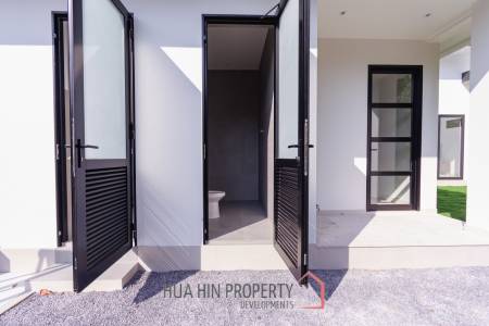 828 sqm modern pool villa on 3200 sqm in Springfield Estate Hua Hin, Cha-Am
