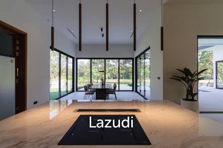 828 sqm modern pool villa on 3200 sqm in Springfield Estate Hua Hin, Cha-Am