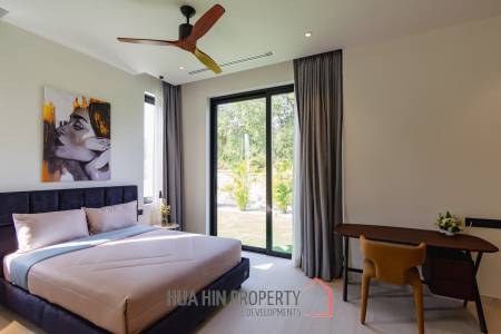 828 sqm modern pool villa on 3200 sqm in Springfield Estate Hua Hin, Cha-Am