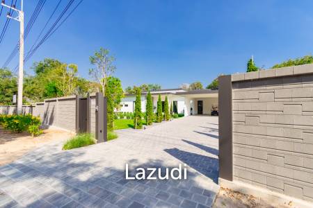 828 sqm modern pool villa on 3200 sqm in Springfield Estate Hua Hin, Cha-Am