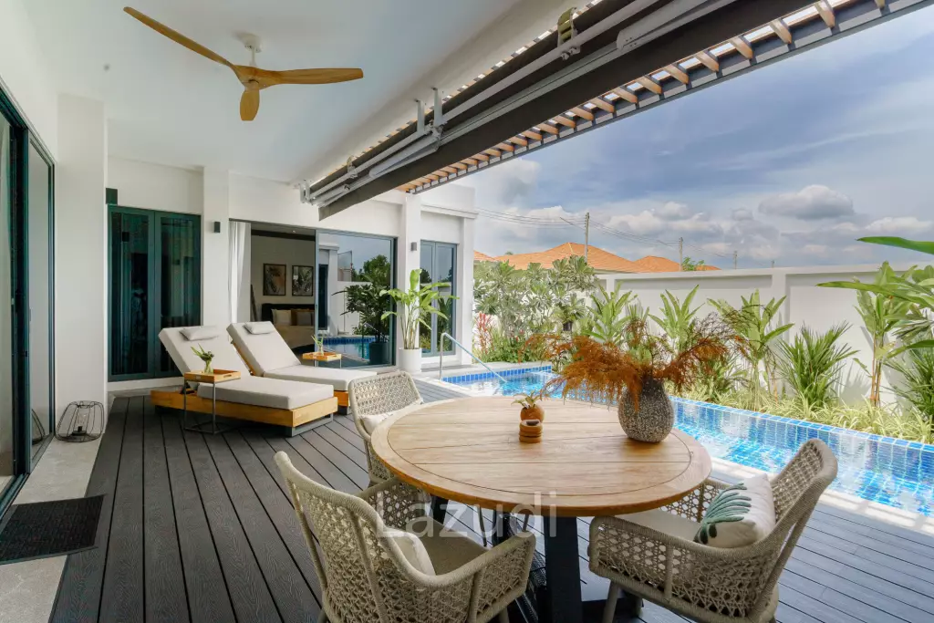 Luxury Pool Villa for Sale SUNSHINE INTERNATIONAL PRESTIGE