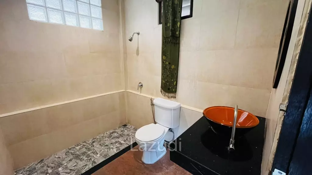 Pet Friendly 2 Bedroom, 2 Bathroom, Between Soi 102 and 112