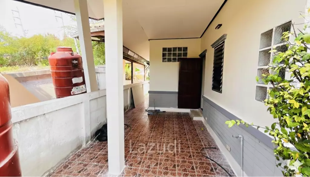 Pet Friendly 2 Bedroom, 2 Bathroom, Between Soi 102 and 112