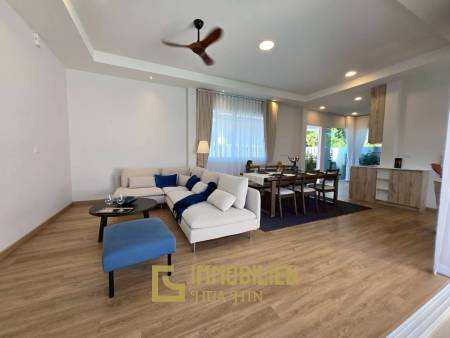 Voll möbliert / privater Pool / 190 qm Wohnfläche