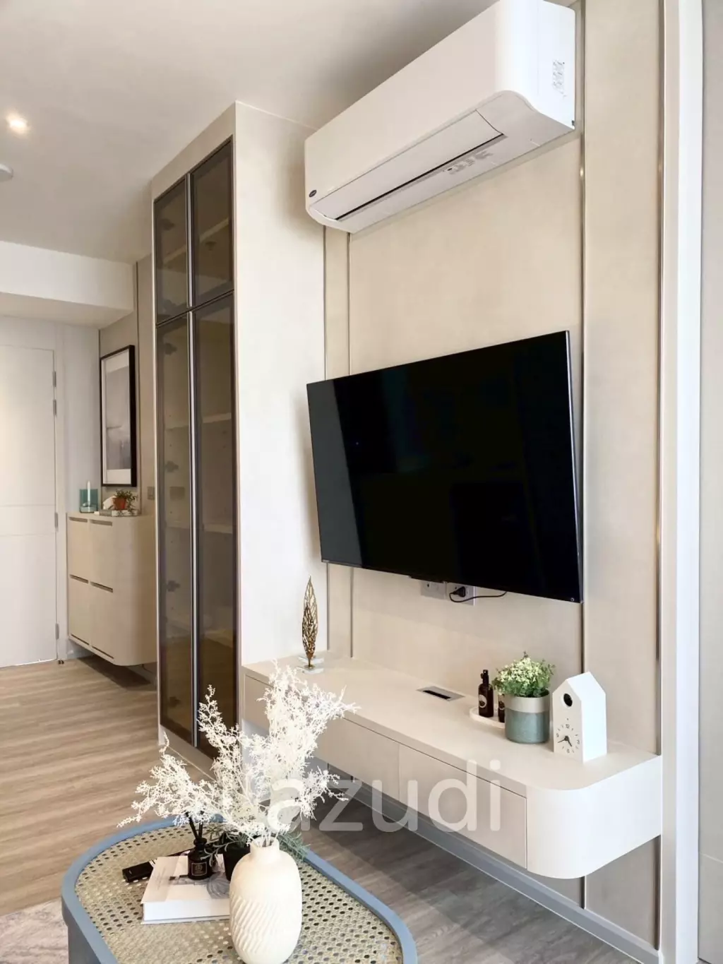 1 Bed 1 Bath Condo For Rent in VEHHA