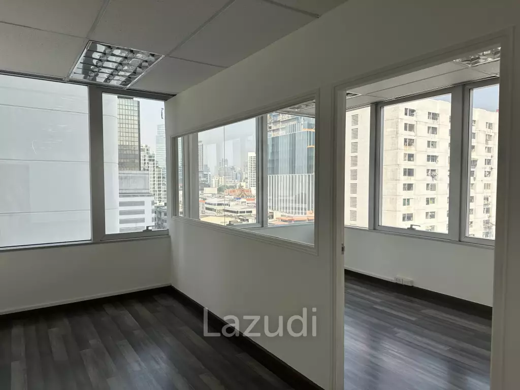 12th Floor Office for Rent in Paso Tower Suriyawong Bangkok