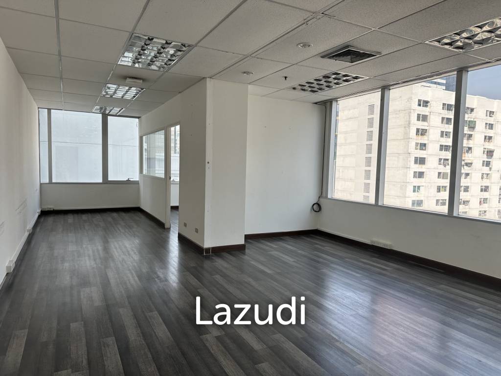 12th Floor Office for Rent in Paso Tower Suriyawong Bangkok
