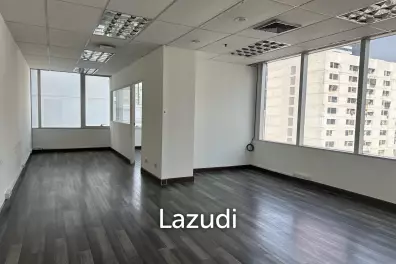 12th Floor Office for Rent in Paso Tower Suriyawong Bangkok
