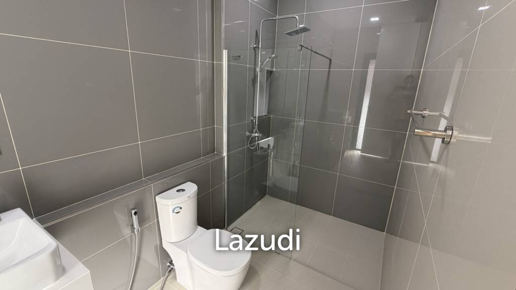 2 Bedroom 2 Bathroom 126 SQ.M. The Maple Pattaya