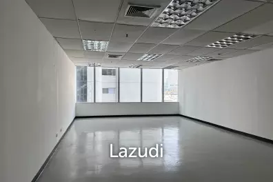 50 sqm office for rent in Paso Tower Suriyawong Bang Rak Bangkok