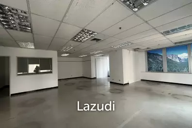 90 sqm corner office Paso Tower Suriyawong Bang Rak Bangkok