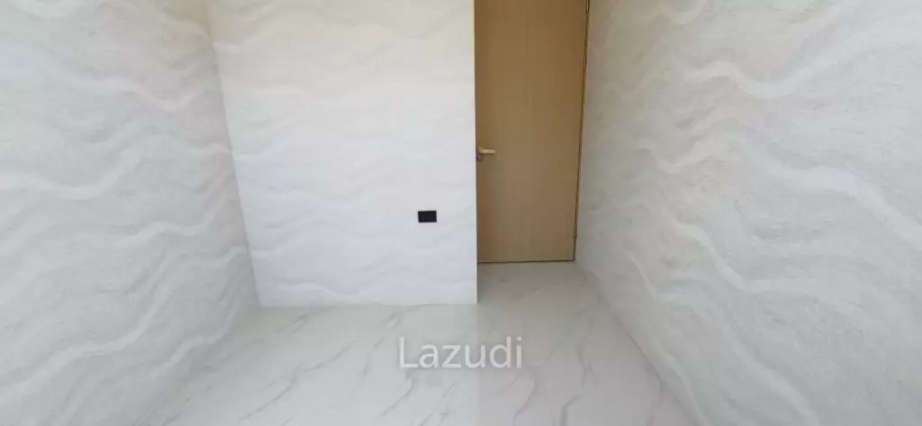 Luxury Townhome for Sale Villa La Richie, Sukhumvit-Pattaya