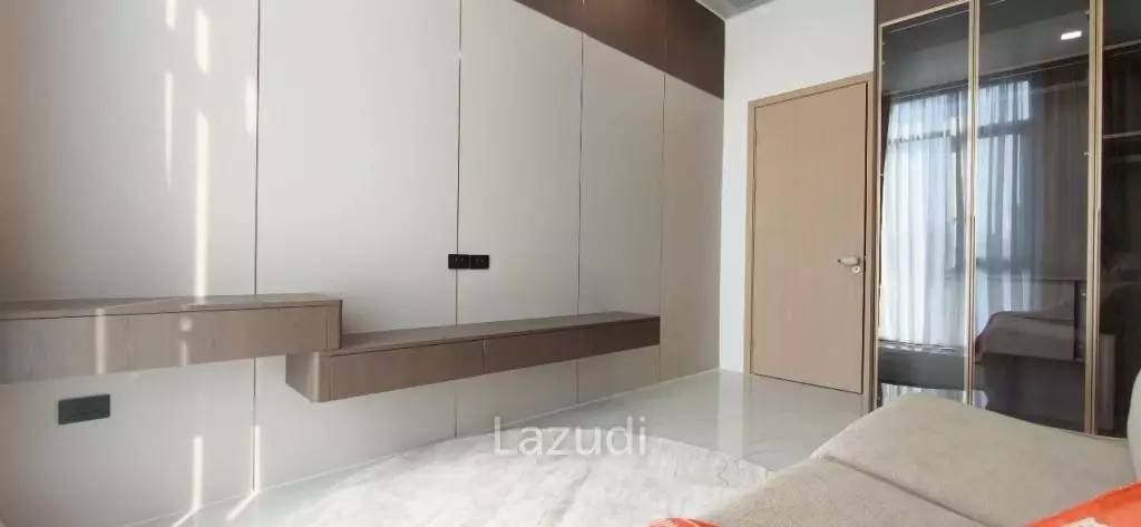 Luxury Townhome for Sale Villa La Richie, Sukhumvit-Pattaya